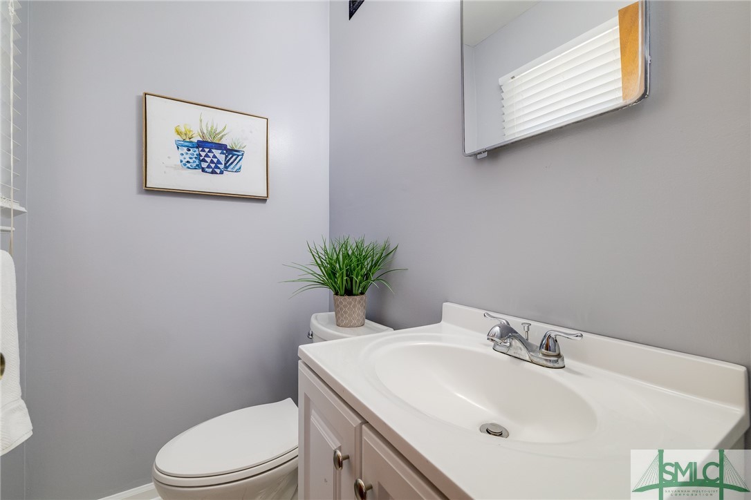 Sold 1607 Kings Way, Savannah, GA 31406 4 Beds / 1 Full Bath / 1