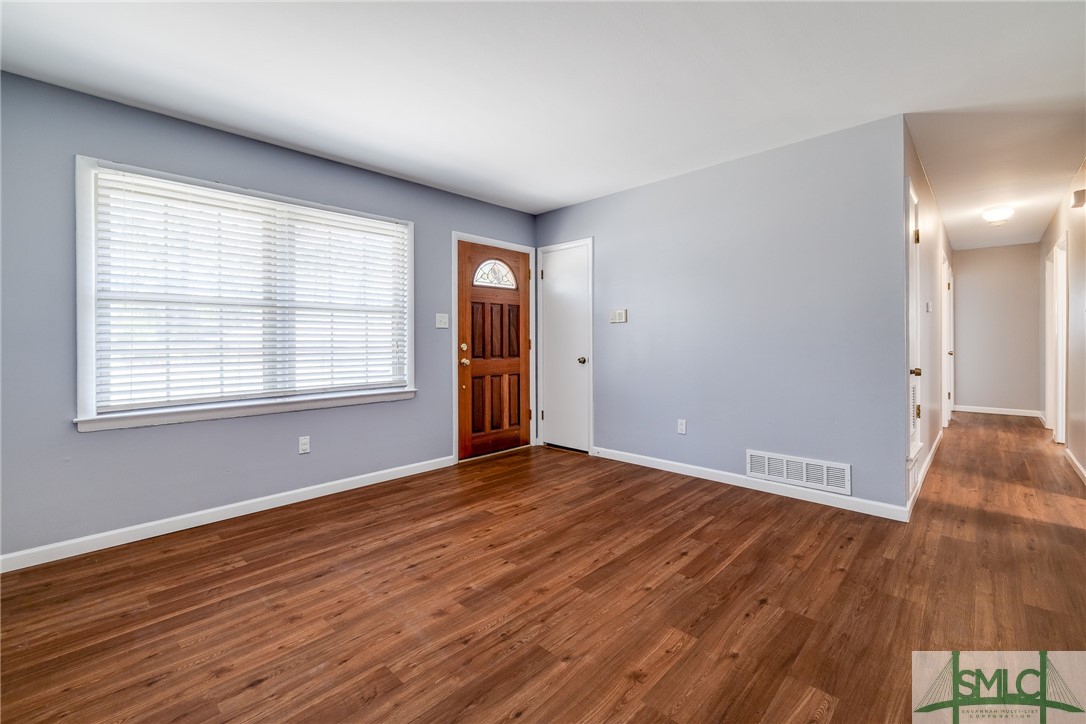 1607 Kings Way, Savannah, GA 31406