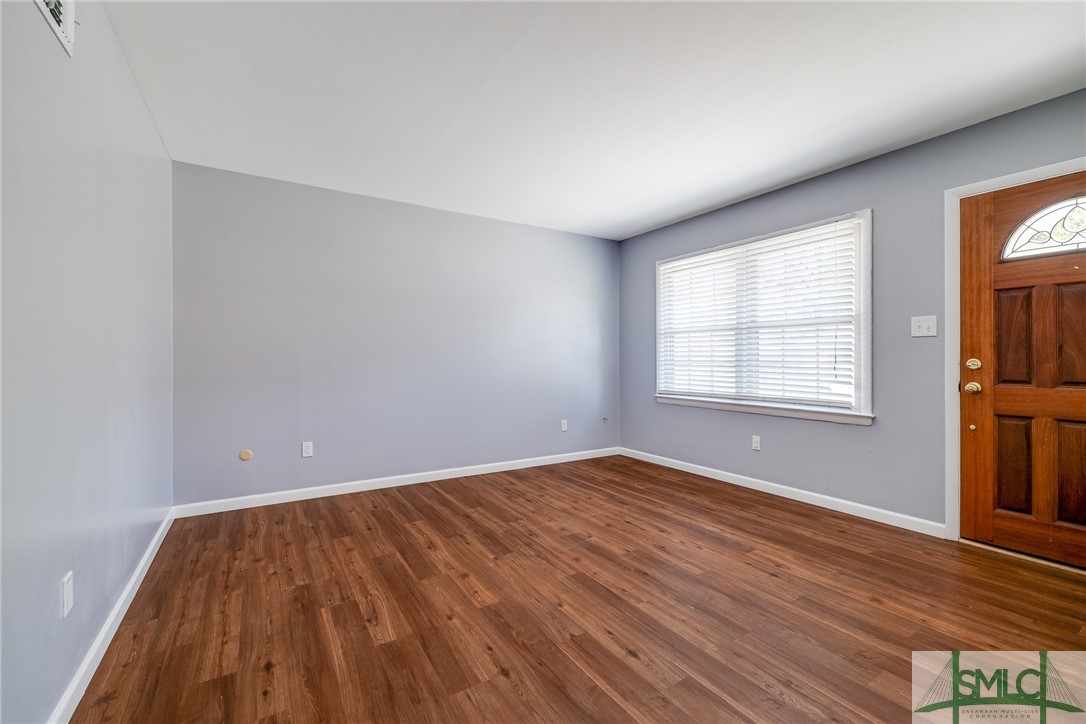 1607 Kings Way, Savannah, GA 31406