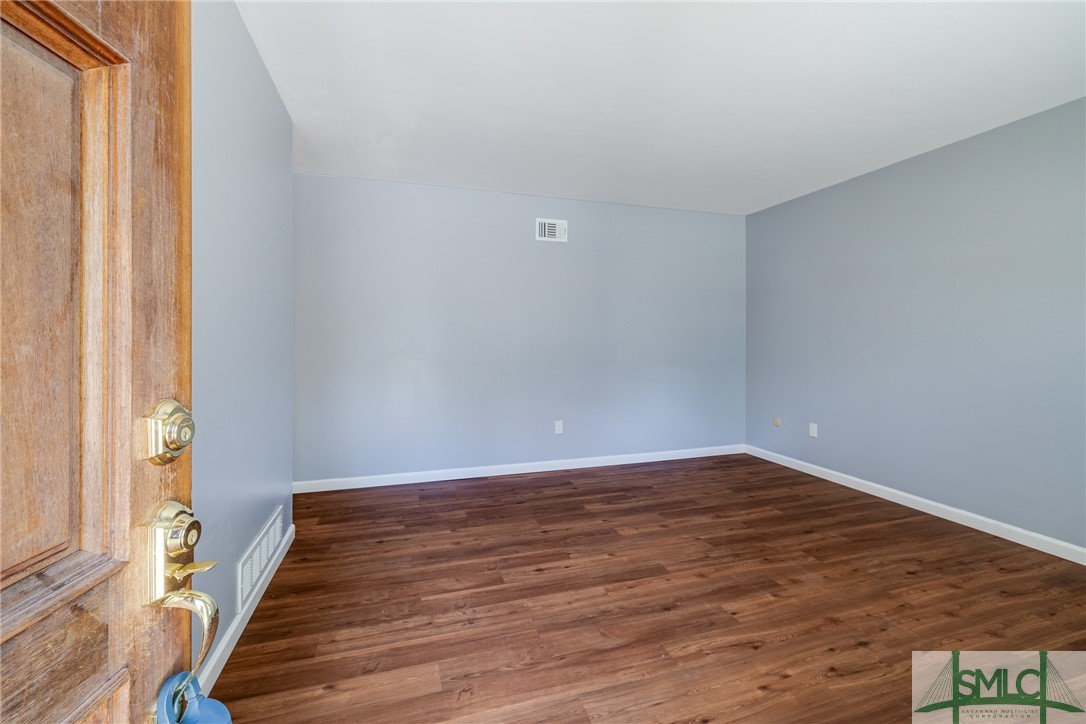 1607 Kings Way, Savannah, GA 31406