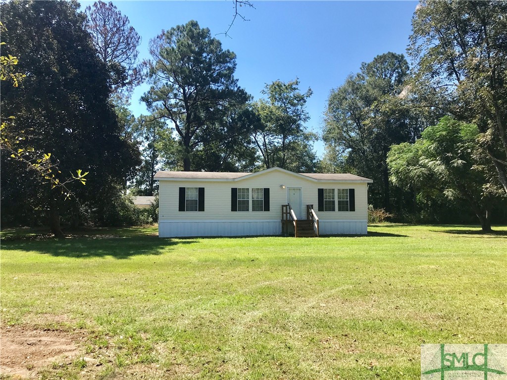 Sold 28 Stubbs Lane, Ellabell, GA 31308 3 Beds / 2 Full Baths 202,000