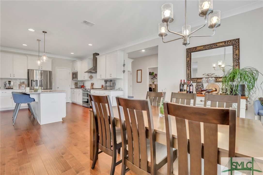 Sold 104 Simcoe Lake Drive, Richmond Hill, GA 31324 5 Beds / 3 Full