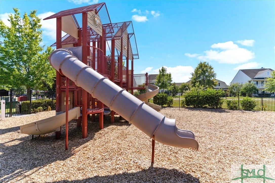 146 Fairgreen Street, Savannah, GA 31407