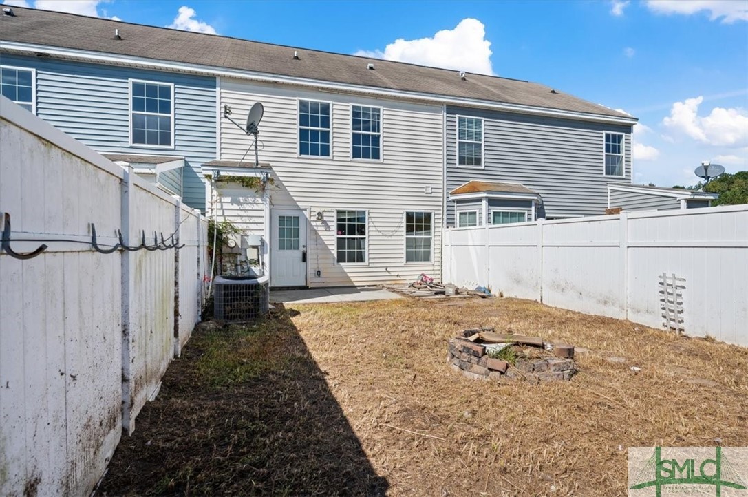 146 Fairgreen Street, Savannah, GA 31407