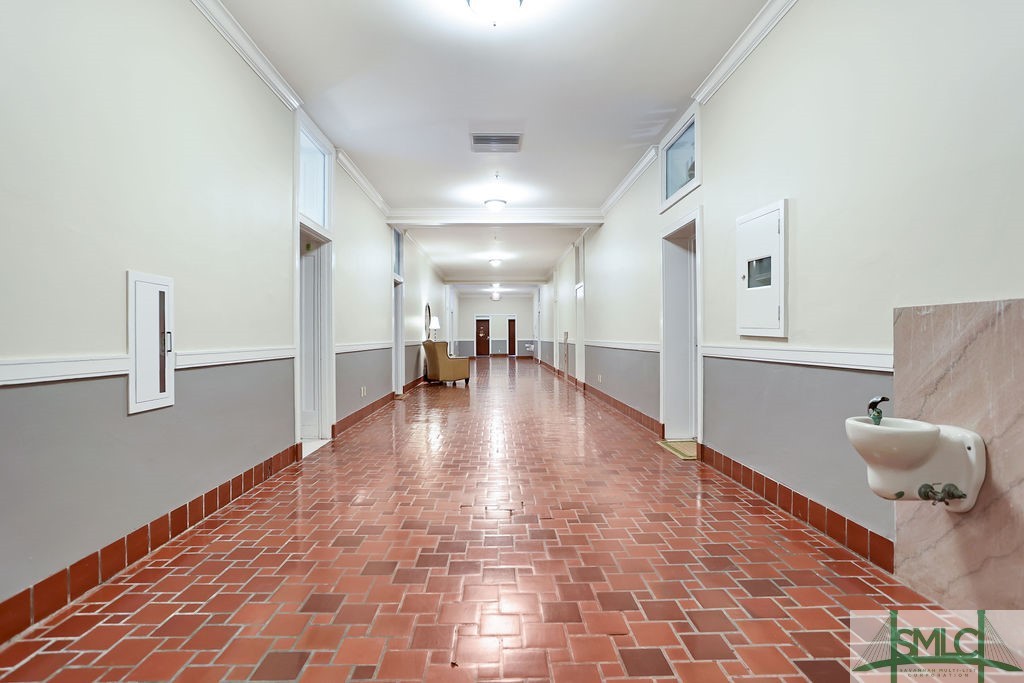 1835 Skidaway Road, 205, Savannah, GA 31404