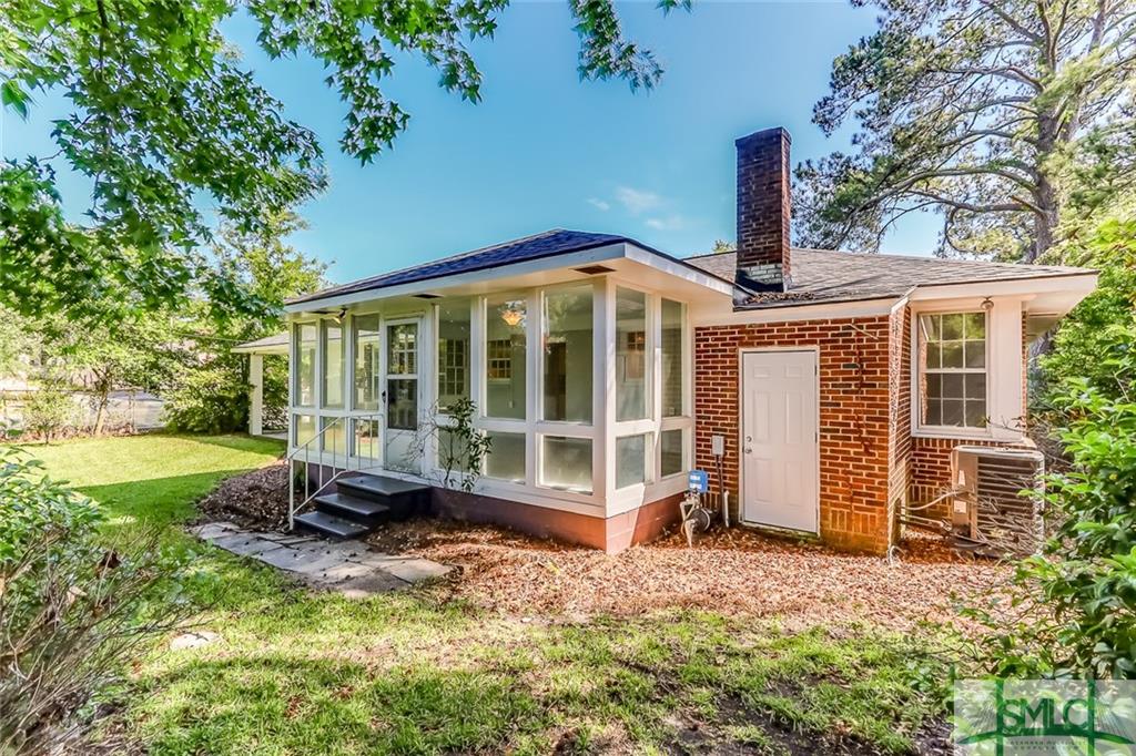 712 Columbus Drive, Savannah, GA 31405