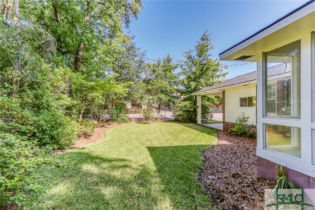 712 Columbus Drive, Savannah, GA 31405