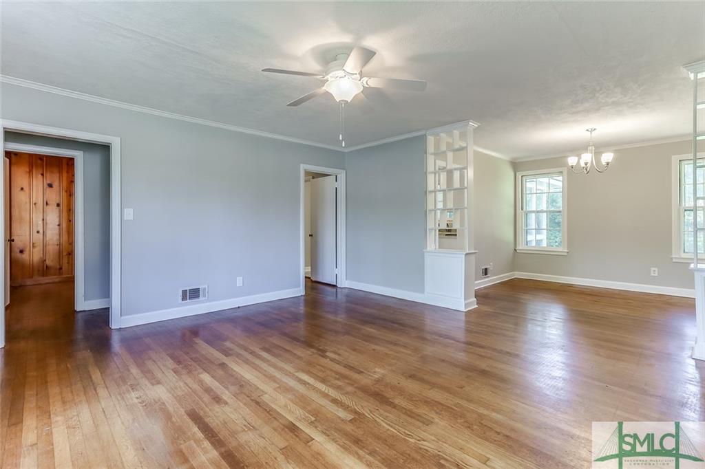 712 Columbus Drive, Savannah, GA 31405